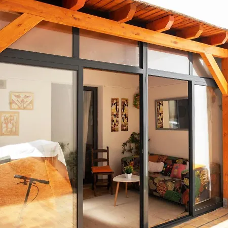 Magnifico Frente Al Mar En Con Plaza De Garaje Incluida 加的斯