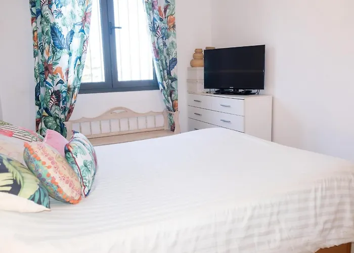 Magnifico Frente Al Mar En Con Plaza De Garaje Incluida * Cadiz